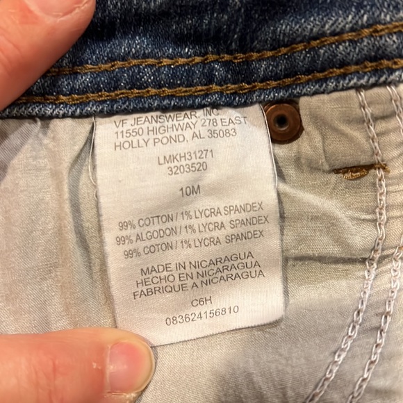 Lee Jean Capris - Picture 7 of 8